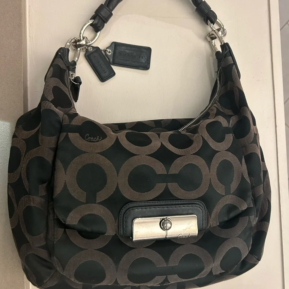 Coach Black and Brown Women's Bag-Preowned-clean-vintage-soft-beautiful-get it!